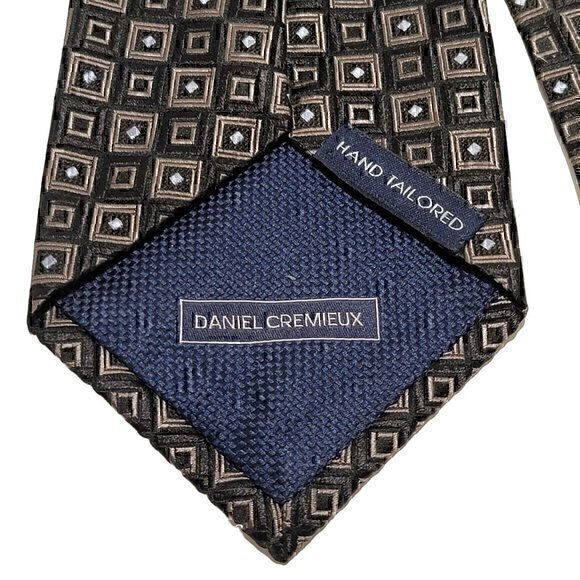 Daniel Cremieux Silk Tie Black Hand Tailored Square Geometric Print - Picture 6 of 7